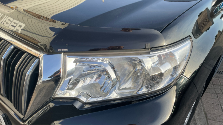 Toyota Land Cruiser 2.8 D-4D 204 Active 5dr Auto 7 Seats Diesel Station Wagon